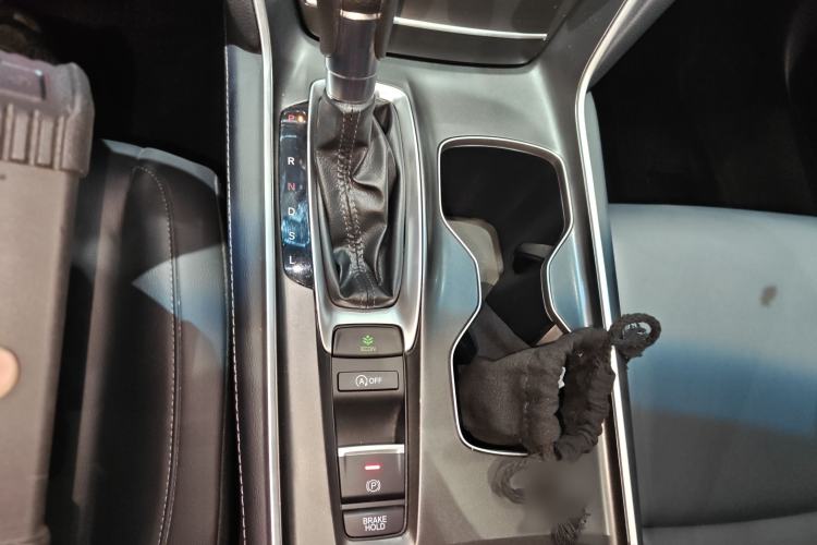 Used Honda Accord 2018 260TURBO Elite Edition China VI Gear Lever