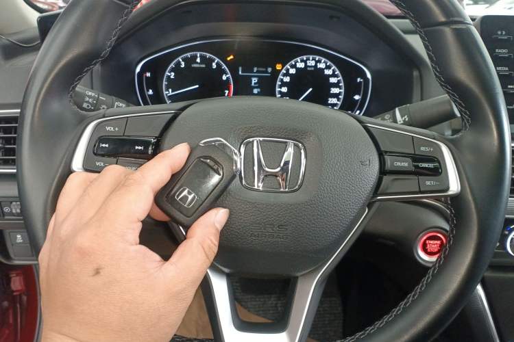 Used Honda Accord 2018 260TURBO Elite Edition China VI Interior 1