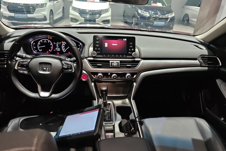 Used Honda Accord 2018 260TURBO Elite Edition China VI Interior 2