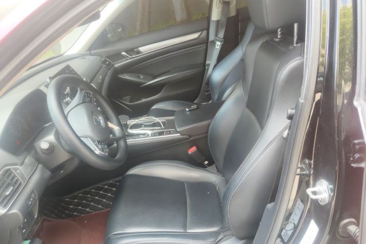 Used Honda Accord 2018 260TURBO Luxury Edition China V Emission Standard Left Front Seat