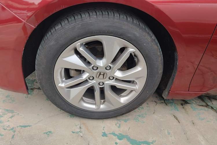 Used Honda Accord 2018 260TURBO Elite Edition China V Left Front Wheel Hub