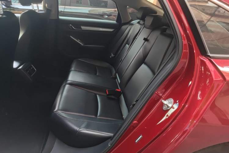 Used Honda Accord 2018 260TURBO Luxury Edition China V Emission Standard Left Rear Seat