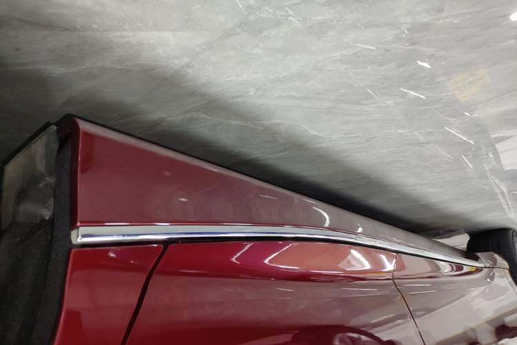 Used Honda Accord 2018 260TURBO Prestige Edition China VI Left Side Sill