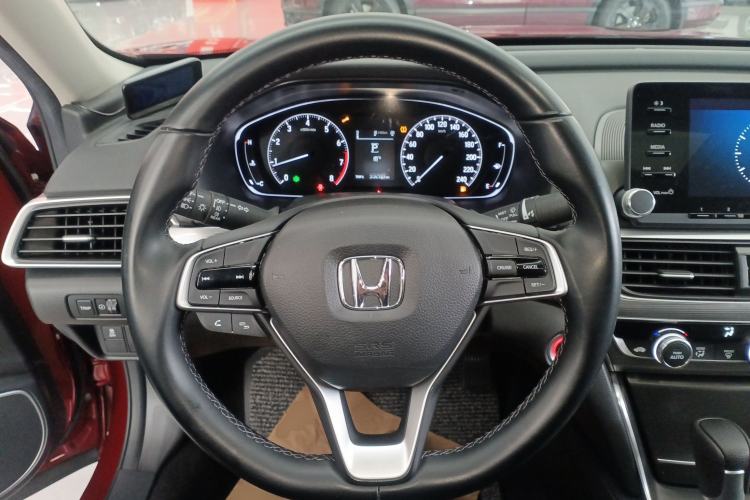 Used Honda Accord 2018 260TURBO Elite Edition China VI Steering Wheel
