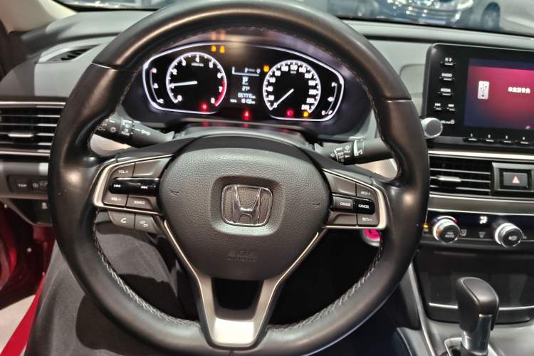 Used Honda Accord 2018 260TURBO Elite Edition China VI Steering Wheel