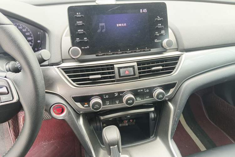 Used Honda Accord 2018 260TURBO Elite Edition China VI Audio And AC Panel