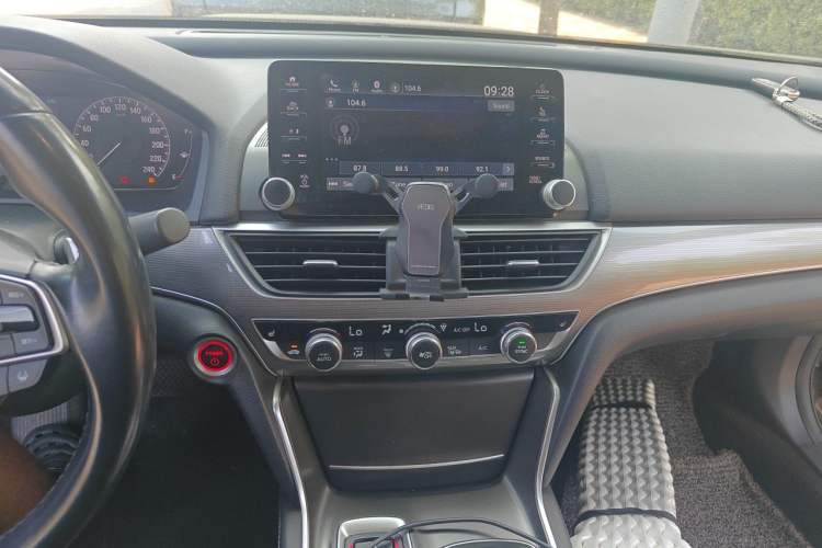 Used Honda Accord 2018 Rui·Hybrid 2.0L Rui Zhi Edition China VI Audio And AC Panel
