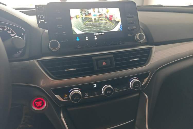 Used Honda Accord 2018 260TURBO Elite Edition China VI Audio And AC Panel