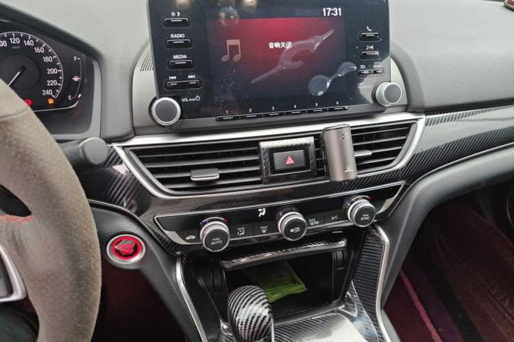 Used Honda Accord 2018 260TURBO Elite Edition China VI Audio And AC Panel