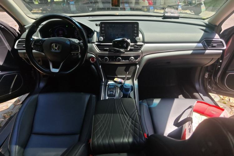 Used Honda Accord 2018 Rui·Hybrid 2.0L Rui Zhi Edition China VI Center Console