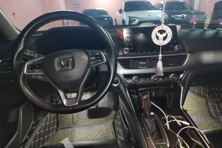 Used Honda Accord 2018 260TURBO Elite Edition China V Center Console