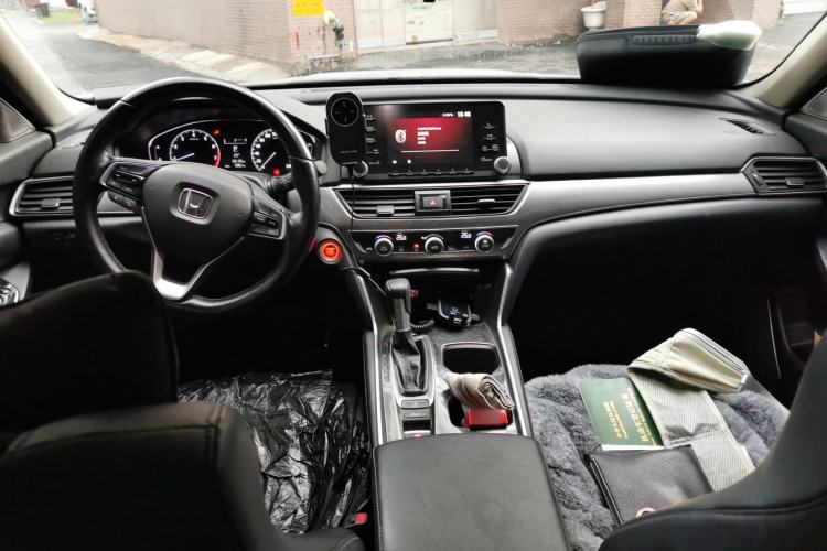 Used Honda Accord 2018 260TURBO Elite Edition China VI Center Console