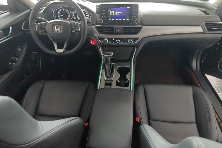 Used Honda Accord 2018 260TURBO Elite Edition China VI Center Console
