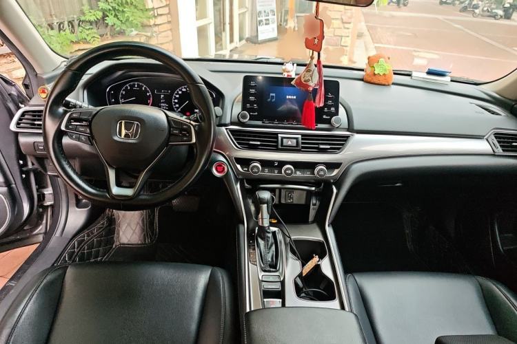 Used Honda Accord 2018 260TURBO Elite Edition China V Center Console