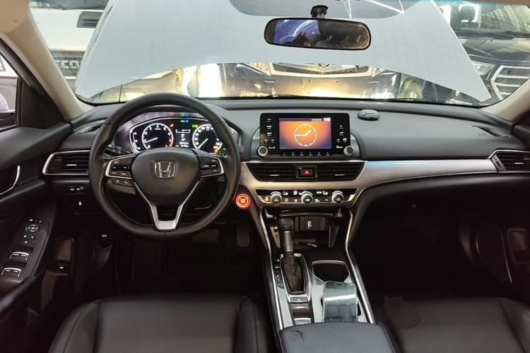 Used Honda Accord 2018 260TURBO Elite Edition China VI Center Console