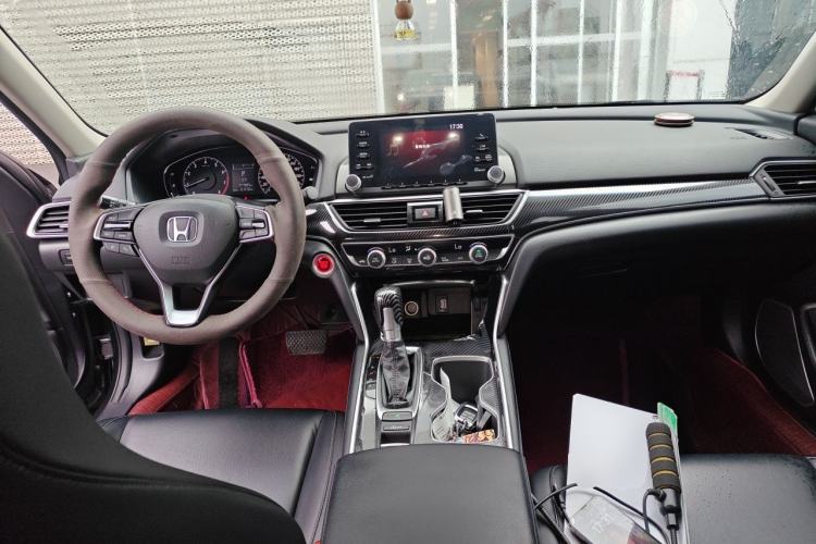 Used Honda Accord 2018 260TURBO Elite Edition China VI Center Console