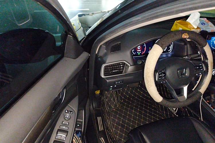 Used Honda Accord 2018 260TURBO Luxury Edition China VI Driver Seat
