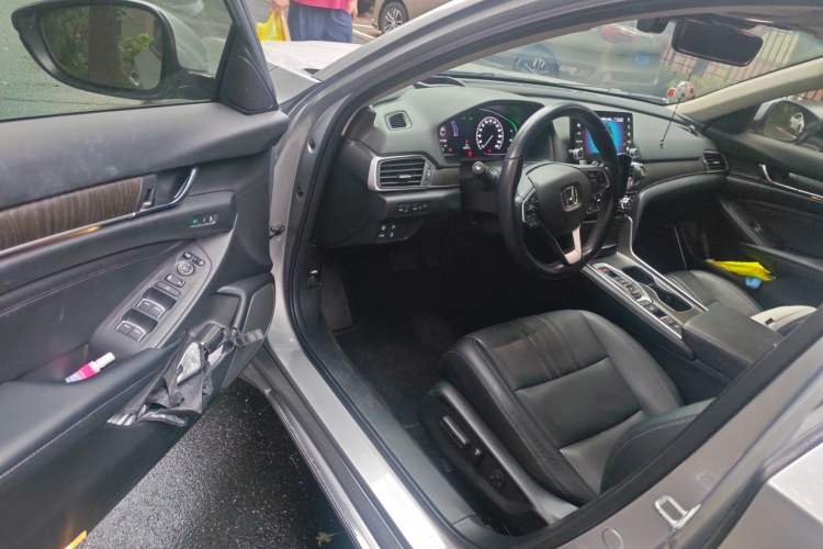Used Honda Accord 2018 Rui Hybrid 2.0L Rui Zun Edition China VI Driver Seat
