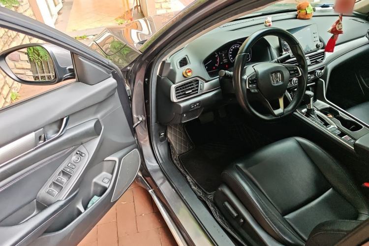 Used Honda Accord 2018 260TURBO Elite Edition China V Driver Seat