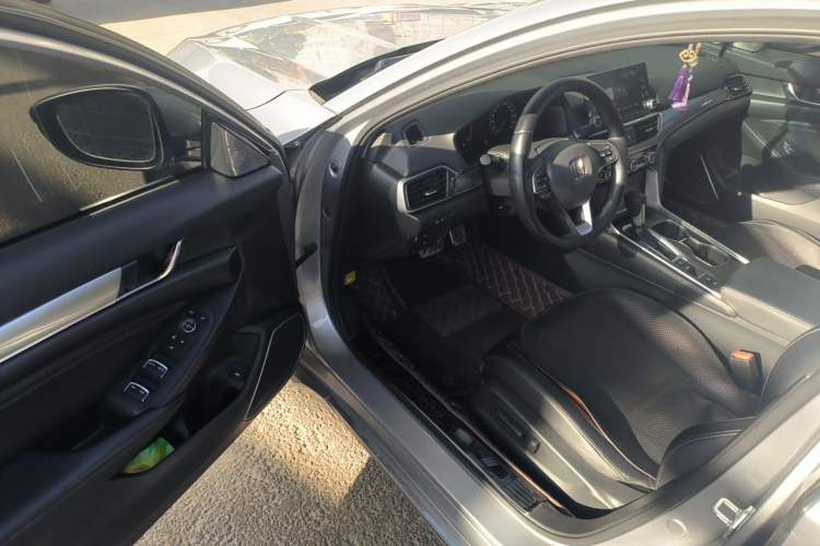 Used Honda Accord 2018 260TURBO Elite Edition China V Driver Seat