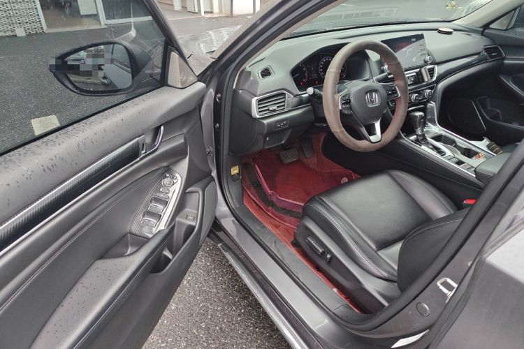 Used Honda Accord 2018 260TURBO Elite Edition China VI Driver Seat