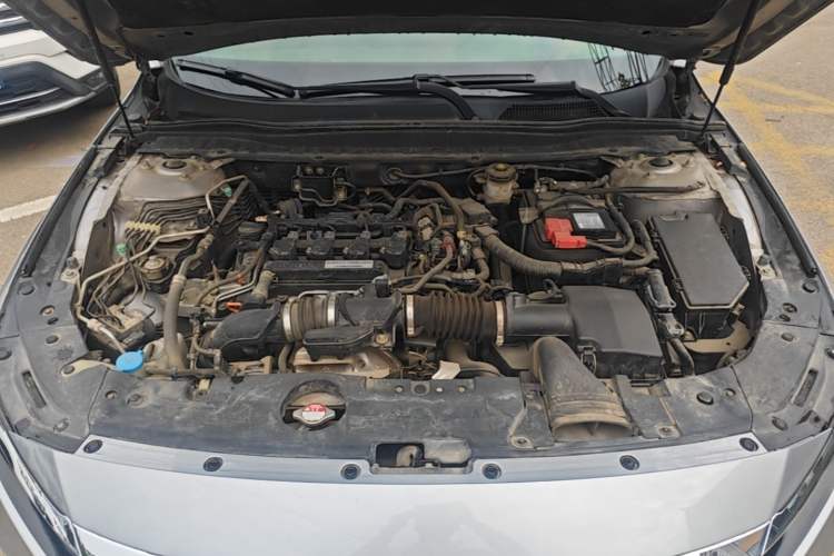 Used Honda Accord 2018 260TURBO Elite Edition China V Engine Bay
