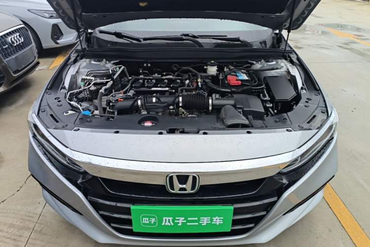 Used Honda Accord 2018 260TURBO Elite Edition China VI Engine Bay