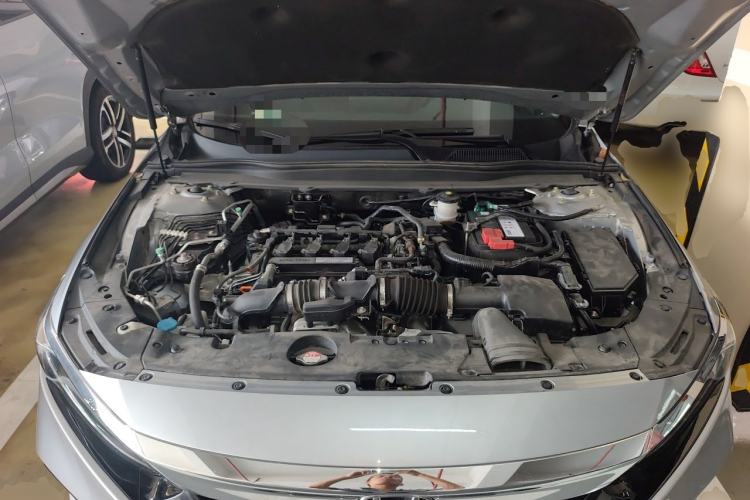 Used Honda Accord 2018 260TURBO Elite Edition China VI Engine Bay