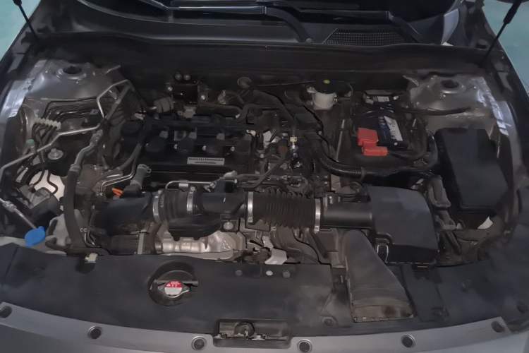 Used Honda Accord 2018 260TURBO Elite Edition China V Engine Bay