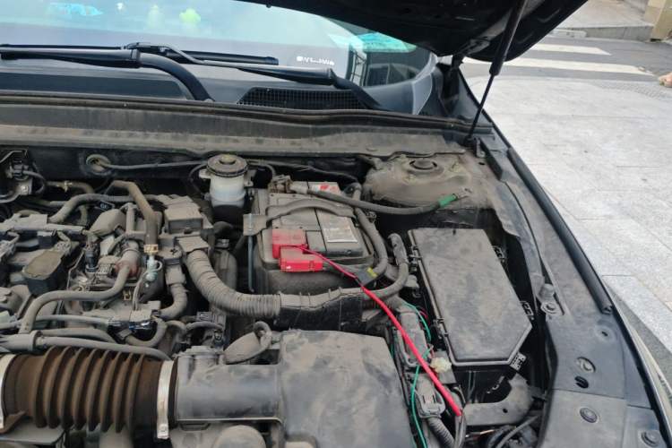 Used Honda Accord 2018 230TURBO Comfort Edition China VI Emission Standard Engine Bay Left