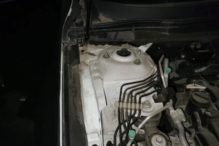 Used Honda Accord 2018 260TURBO Elite Edition China VI Engine Bay Right
