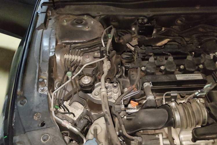 Used Honda Accord 2018 260TURBO Elite Edition China V Engine Bay Right