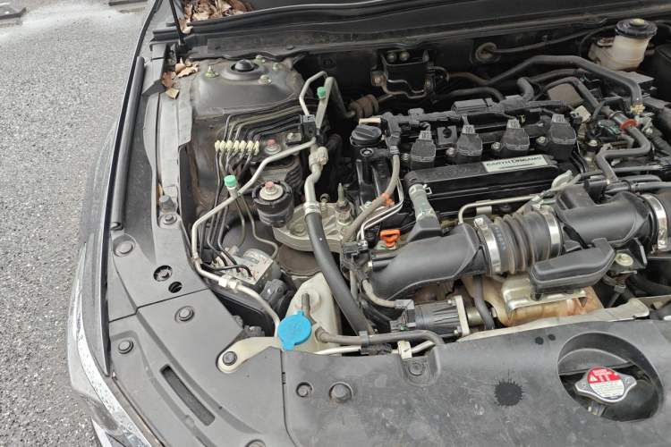Used Honda Accord 2018 260TURBO Elite Edition China VI Engine Bay Right