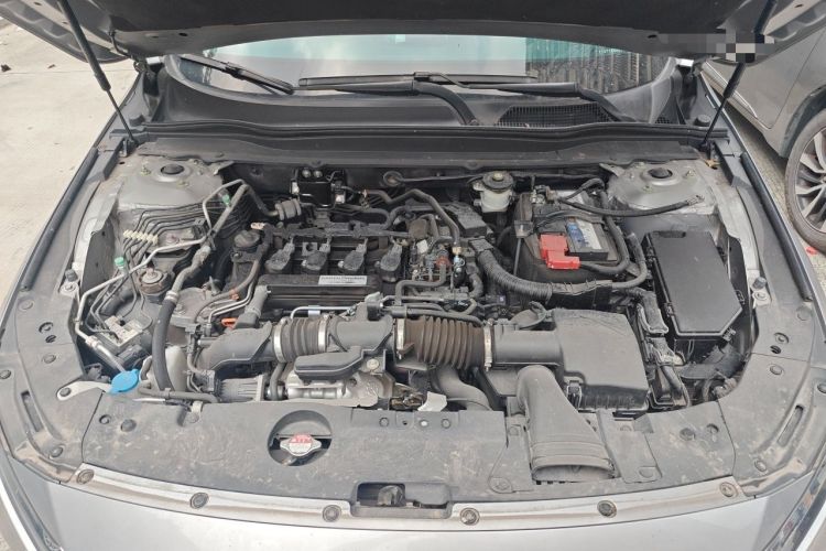 Used Honda Accord 2018 260TURBO Elite Edition China VI Engine Bay
