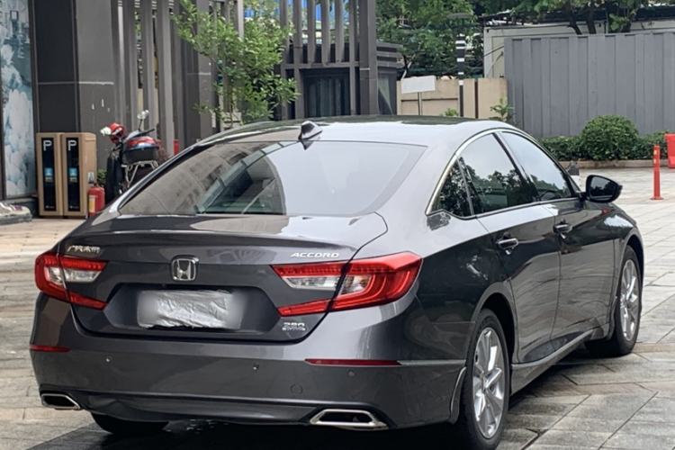 Used Honda Accord 2018 260TURBO Luxury Edition China V Emission Standard Exterior 3