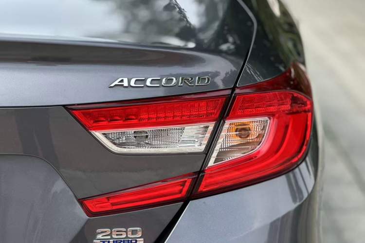 Used Honda Accord 2018 260TURBO Elite Edition China V Exterior 7