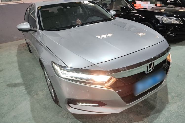 Used Honda Accord 2018 260TURBO Luxury Edition China VI Front Right 45 Deg