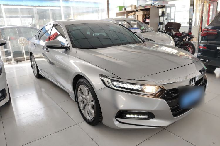 Used Honda Accord 2018 260TURBO Elite Edition China V Front Right 45 Deg
