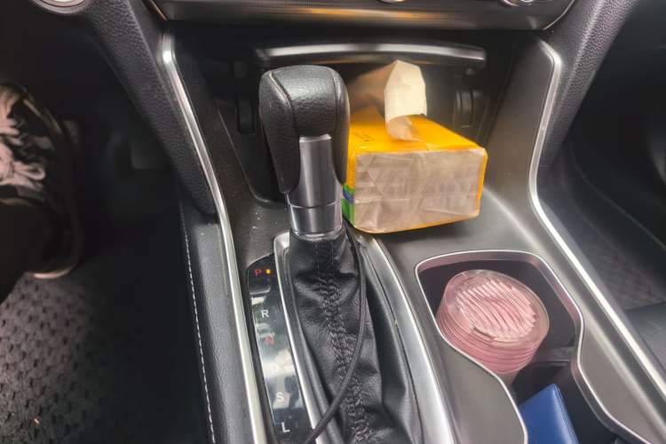 Used Honda Accord 2018 260TURBO Luxury Edition China V Emission Standard Gear Lever