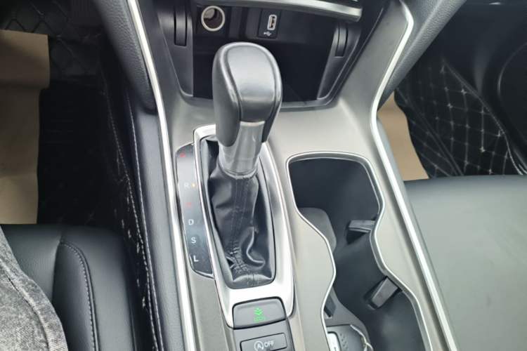 Used Honda Accord 2018 260TURBO Elite Edition China VI Gear Lever