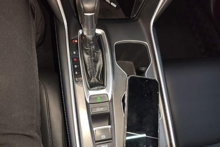 Used Honda Accord 2018 260TURBO Elite Edition China VI Gear Lever