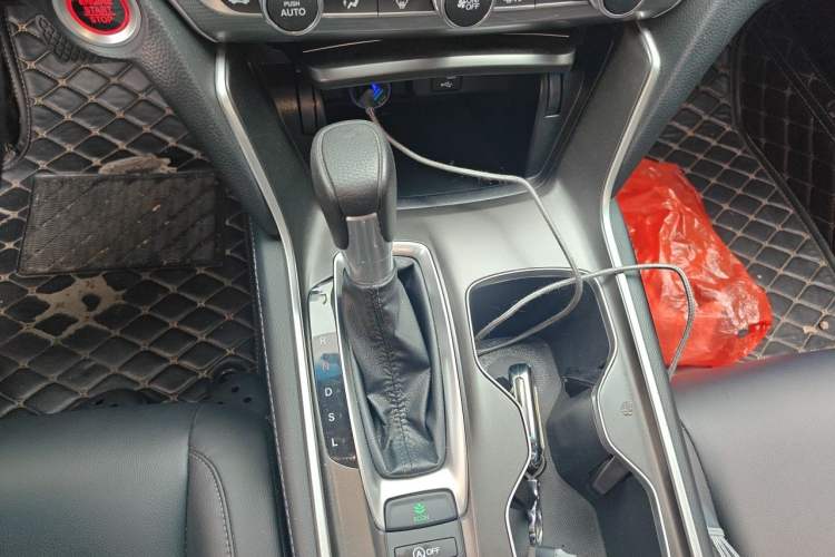 Used Honda Accord 2018 260TURBO Elite Edition China VI Gear Lever