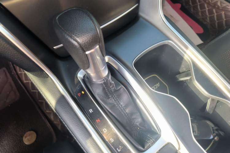 Used Honda Accord 2018 260TURBO Elite Edition China V Gear Lever
