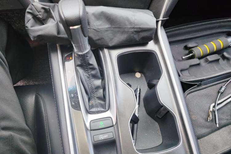 Used Honda Accord 2018 260TURBO Luxury Edition China VI Gear Lever