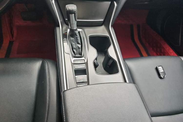 Used Honda Accord 2018 260TURBO Elite Edition China VI Gear Lever