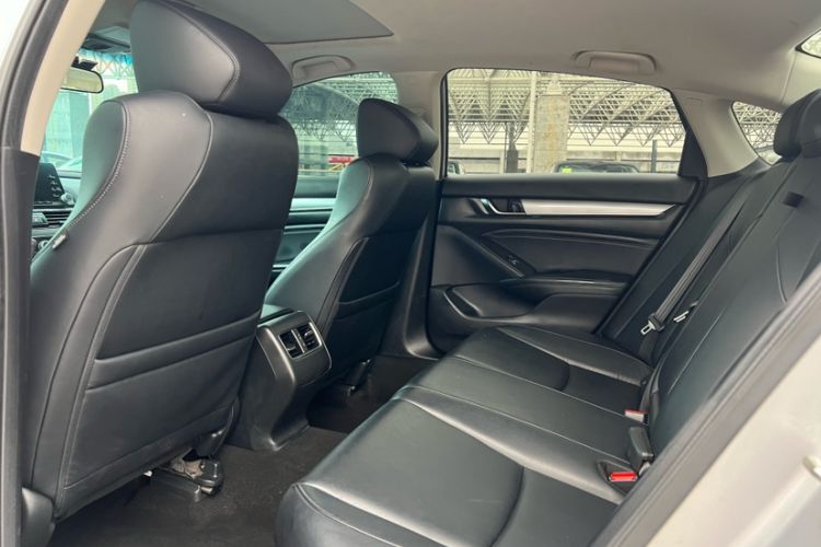 Used Honda Accord 2018 260TURBO Elite Edition China VI Interior 2