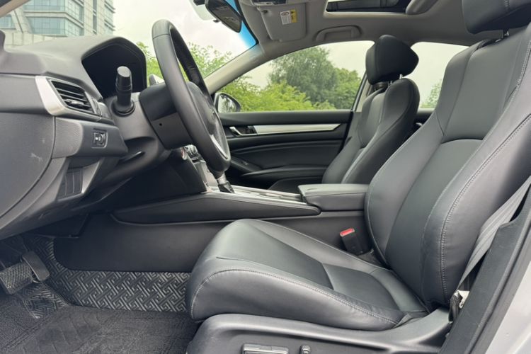 Used Honda Accord 2018 260TURBO Elite Edition China VI Interior 3