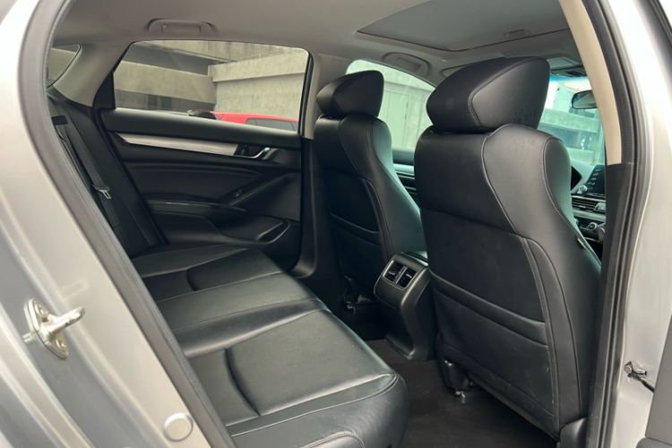 Used Honda Accord 2018 260TURBO Elite Edition China VI Interior 6