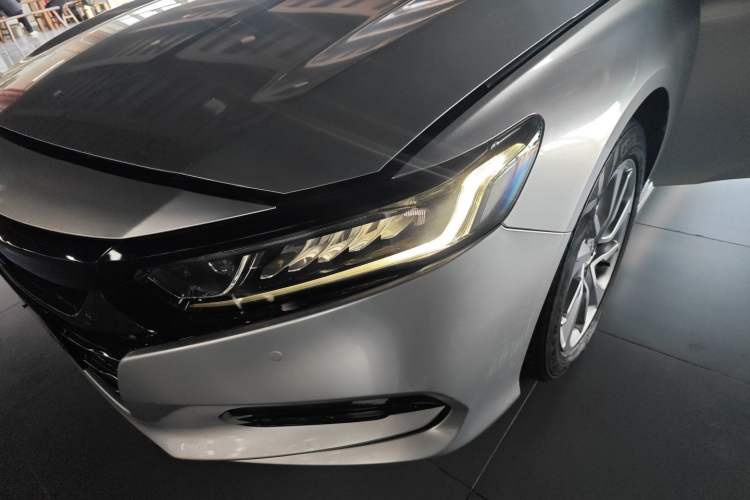 Used Honda Accord 2018 260TURBO Elite Edition China V Left Front Headlight