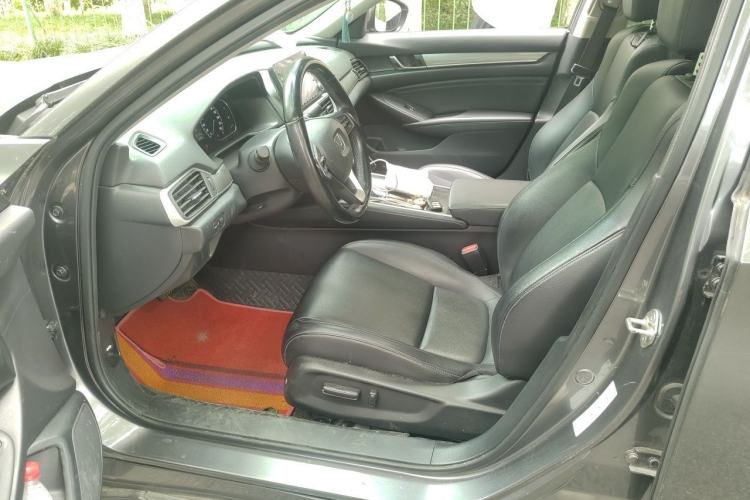 Used Honda Accord 2018 260TURBO Elite Edition China V Left Front Seat